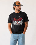Man in glow in the dark graphic rainier beer tee and snapback hat.