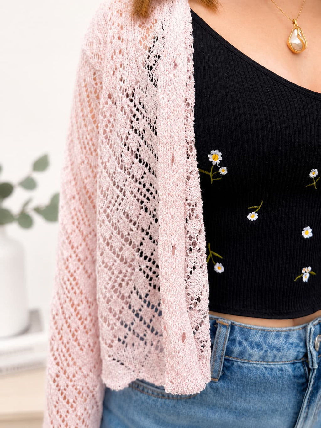 Black Daisy Embroidered Ribbed Lettuce Edge Brami